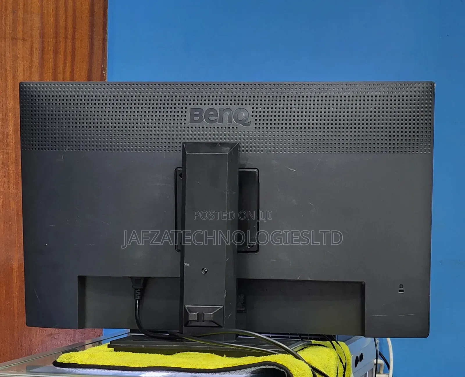 Benq Pd2700u 27- Inch Uhd SRGB Hdr10 Designer Monitor
