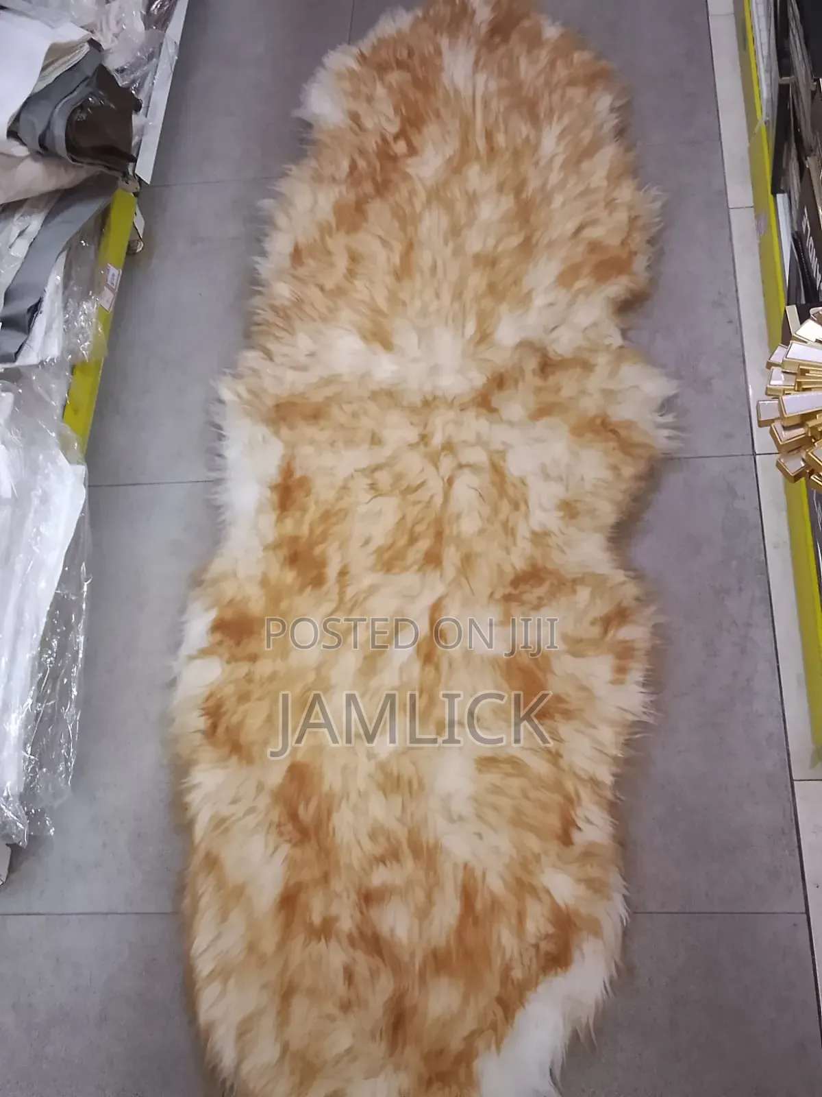 Faux Fur Bedside Mats – 60×180 Cm –Cd