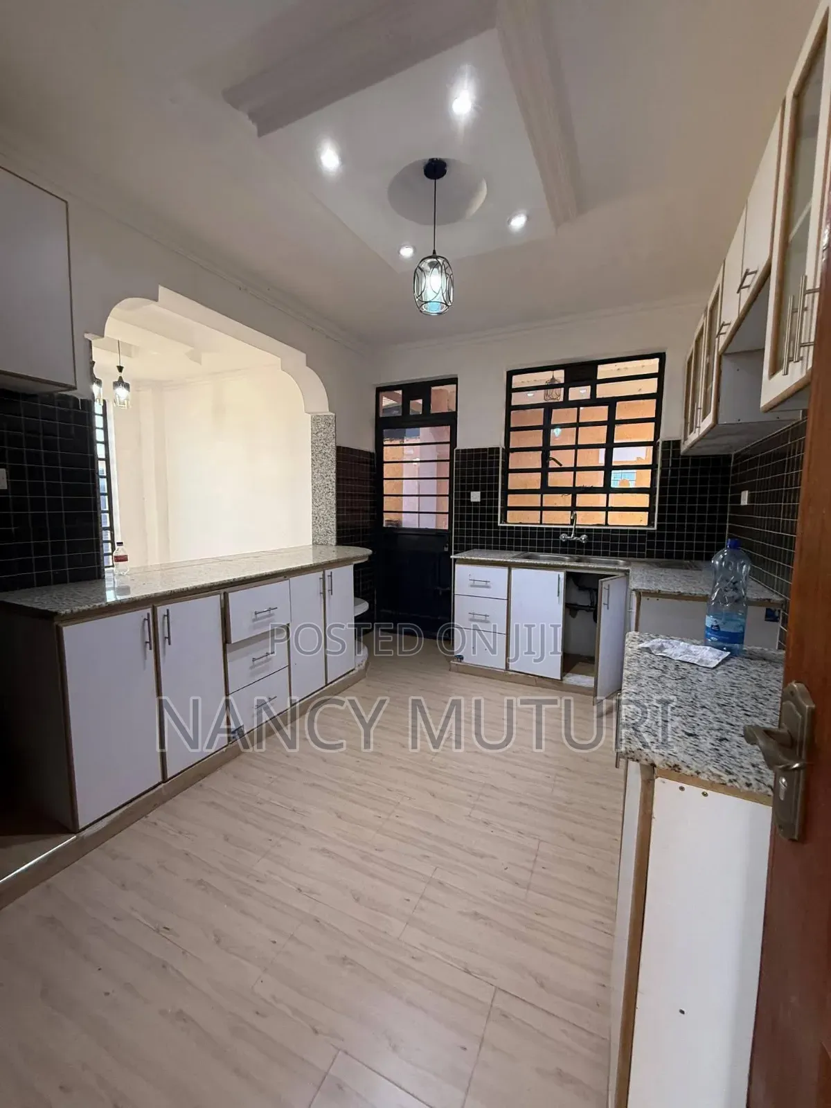 4bdrm Mansion in Karuguru, Kamakis for rent