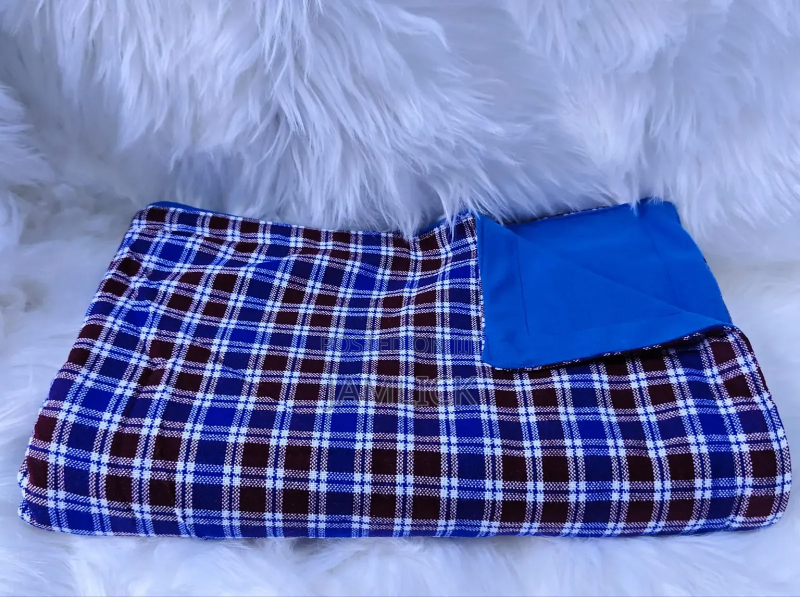 Checked Warm Masai Fleece – 150 × 200 Cm –Gw