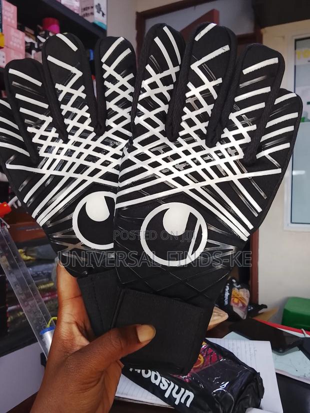 Uhlsport Goalkeeper Gloves