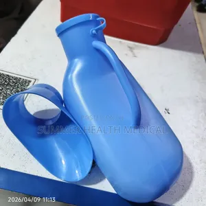 Urinal /Urine Bottle for Both Male and Female Patient