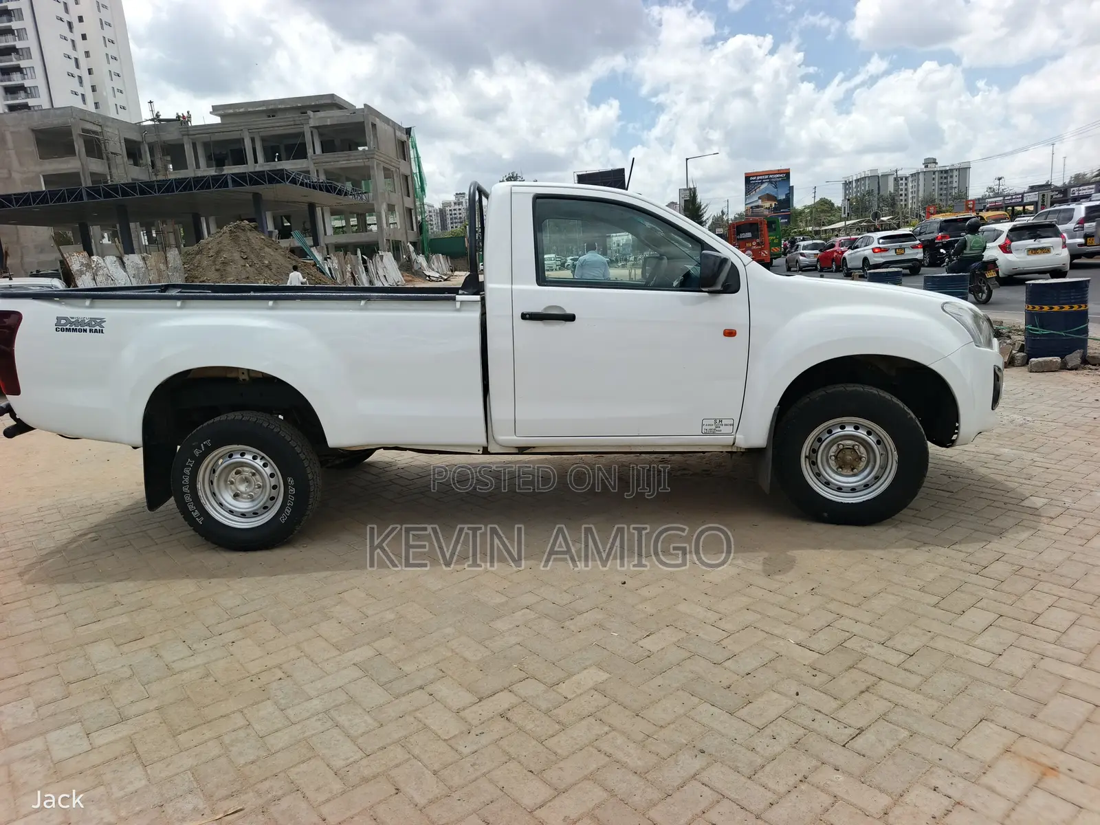 Isuzu D-MAX 2022 White
