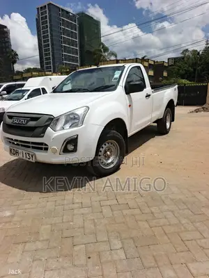 Isuzu D-MAX 2022 White