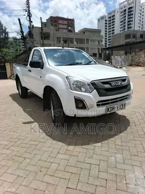Isuzu D-MAX 2022 White