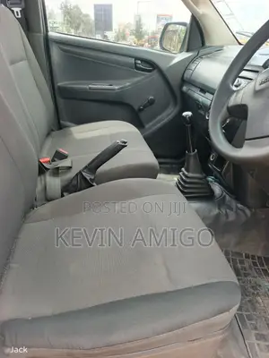 Isuzu D-MAX 2022 White