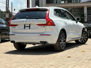 Volvo XC60 2020 White