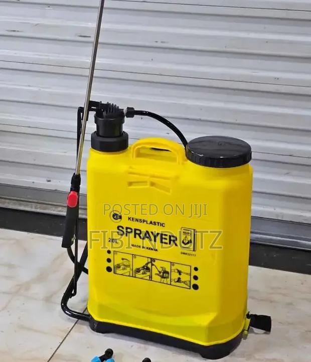 Greengrow Backpack Sprayer and Is Perfect for Crops,Lawns and Gardens