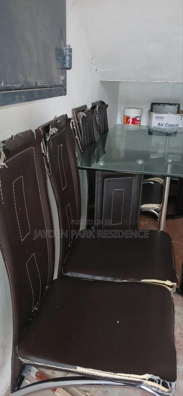 Glass Dining Table - thumbnail 4