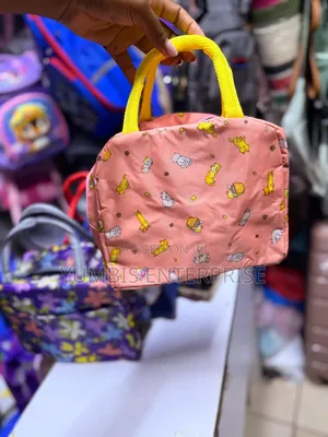 Insulated Lunch Bags at 450