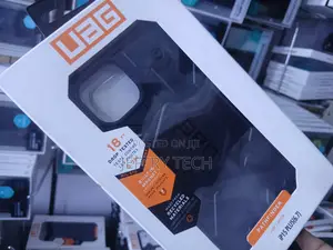 (Uag) Pathfinder Series Rugged Case for Apple iPhone 15 Plus.