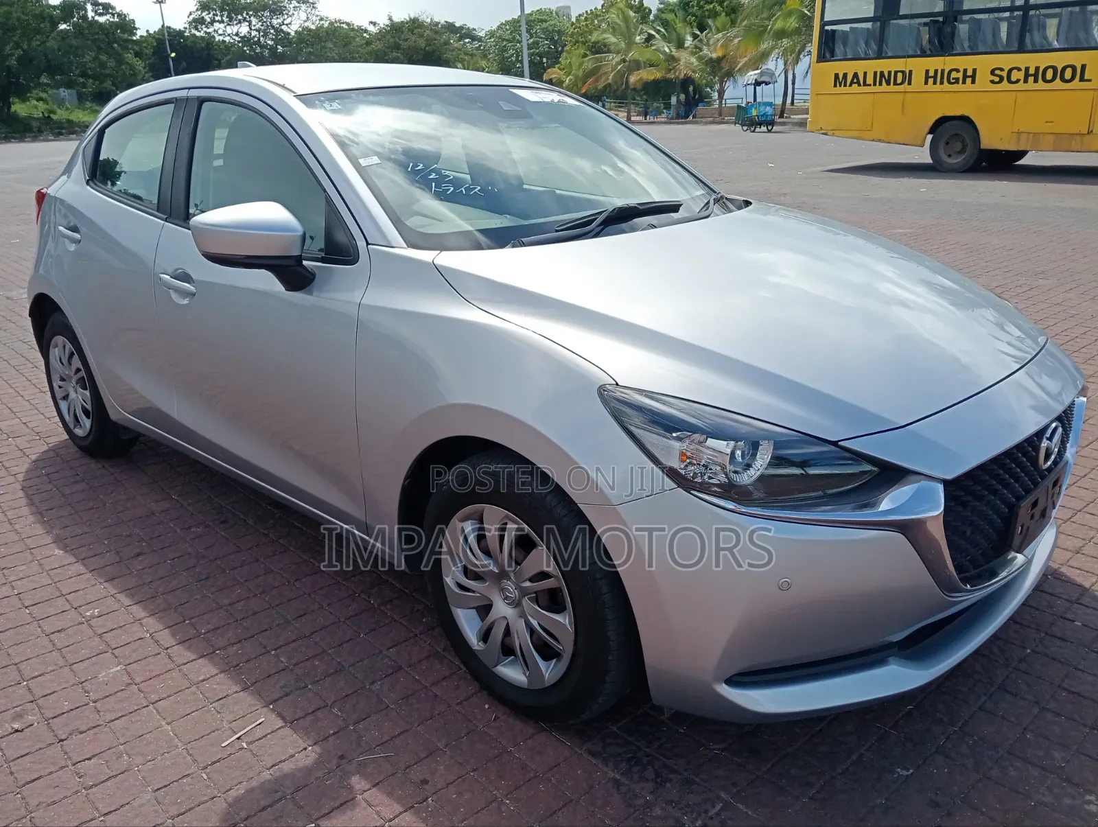 Mazda 2 2019 Silver