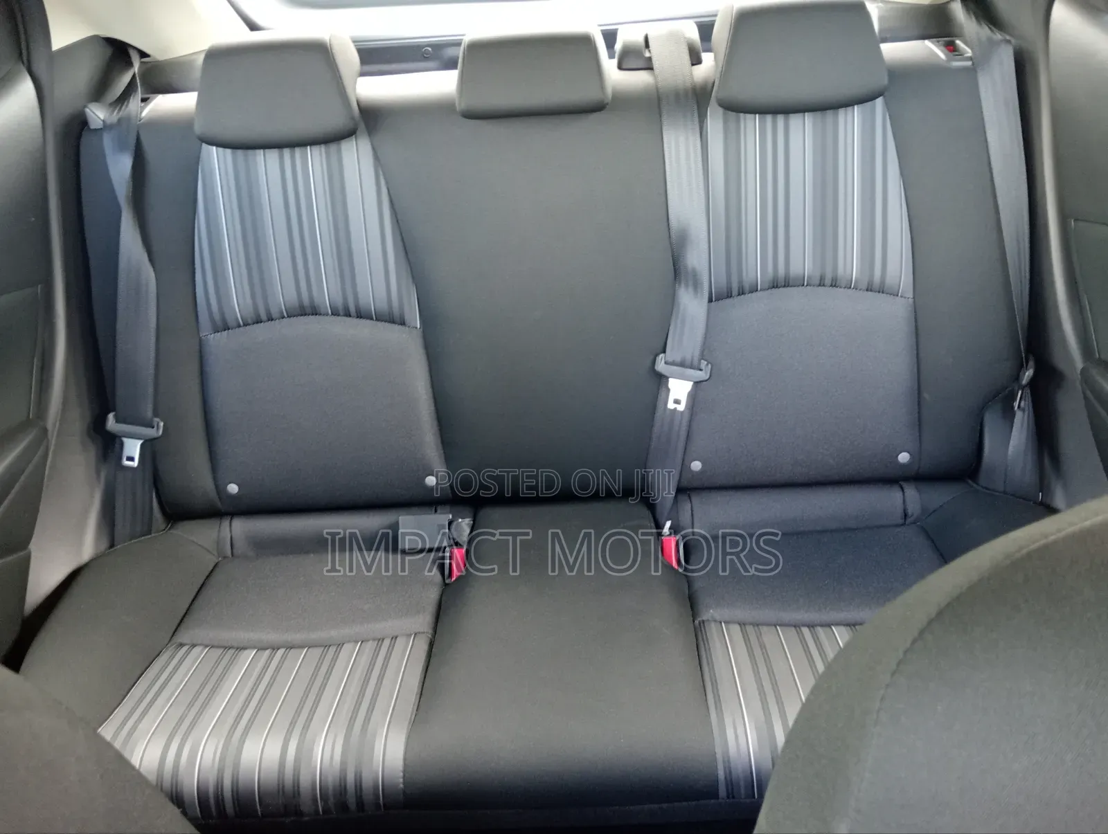 Mazda 2 2019 Silver