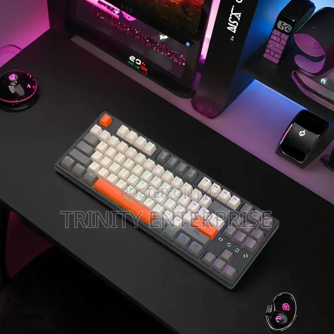 Backlit Hot Swappable Mechanical 68keys Gaming Keyboards