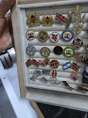 Lapel Pins at 350