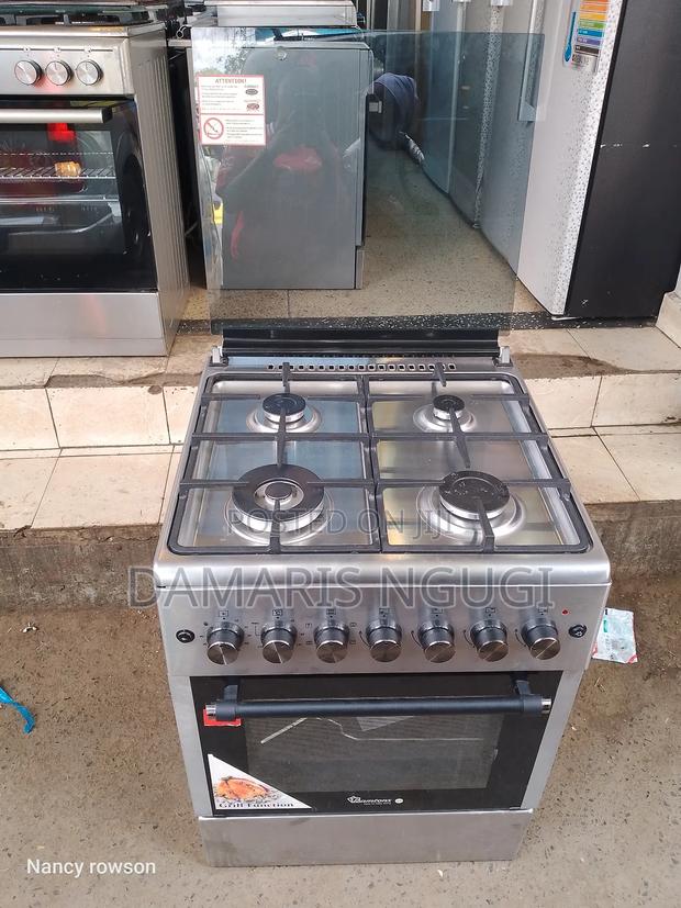 All Gas Cooker With an Electric Oven and a Wok B