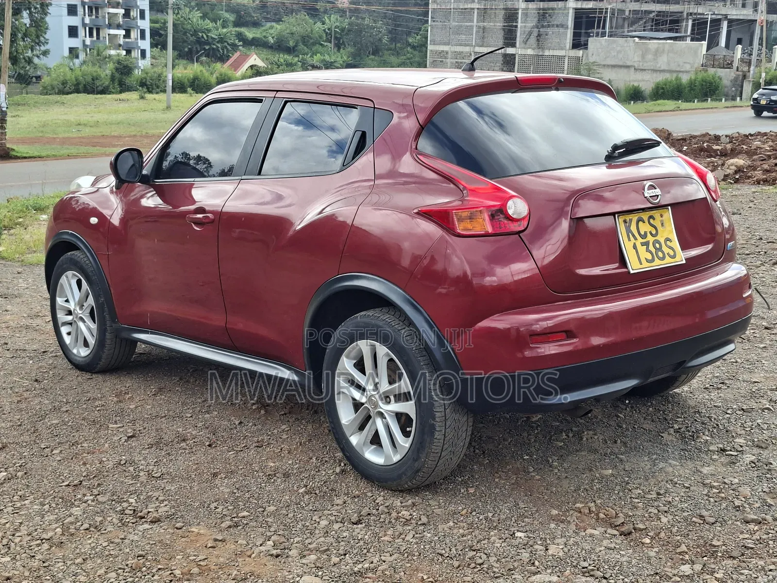 Nissan Juke S 2011 Red