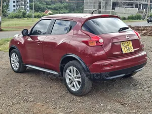 Nissan Juke S 2011 Red