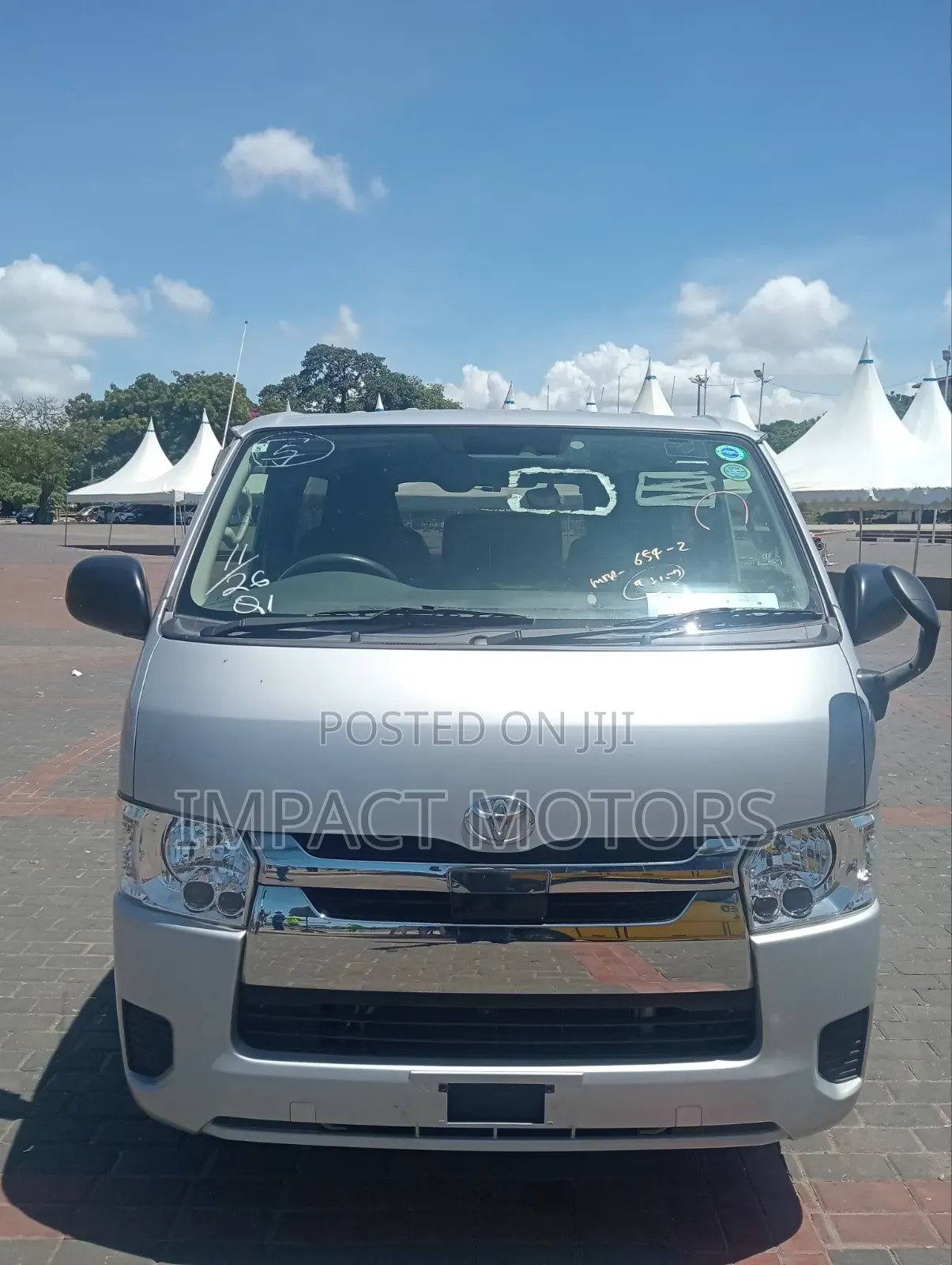 Toyota HiAce 2019 Silver