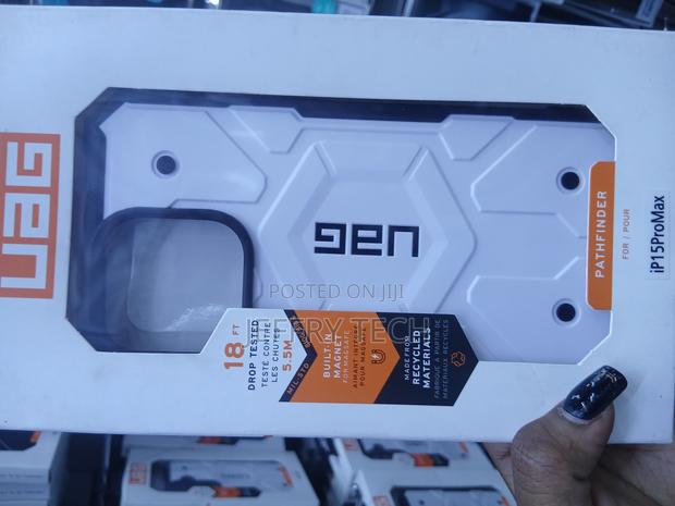 (Uag) Pathfinder Series Case With Magsafe for Apple iPhone 15 Pro Max