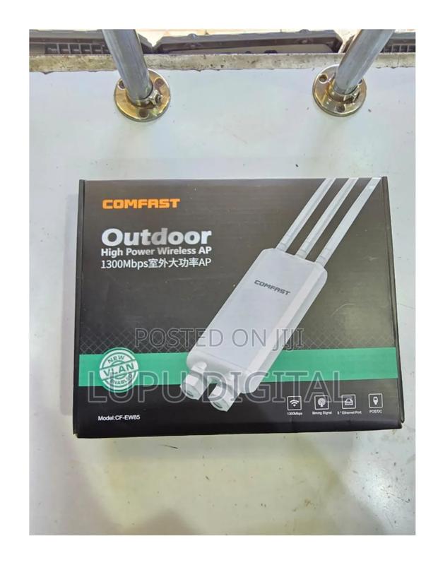 Comfast Ew85 Wifi Extender (Upto 500m Range Without Obstacles)