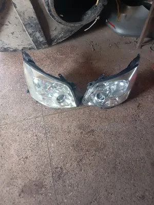 Noah Headlight 2008-2012 Model