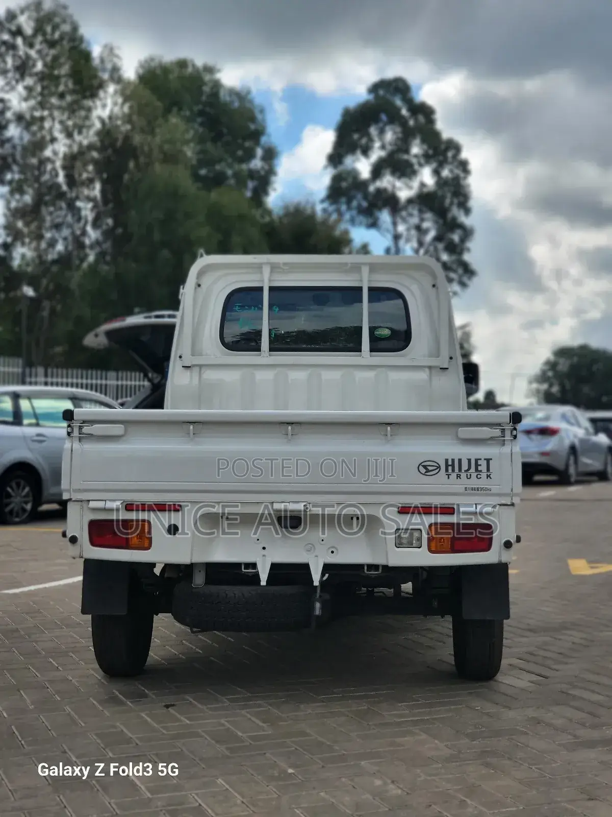 Daihatsu HIJET 2018 White