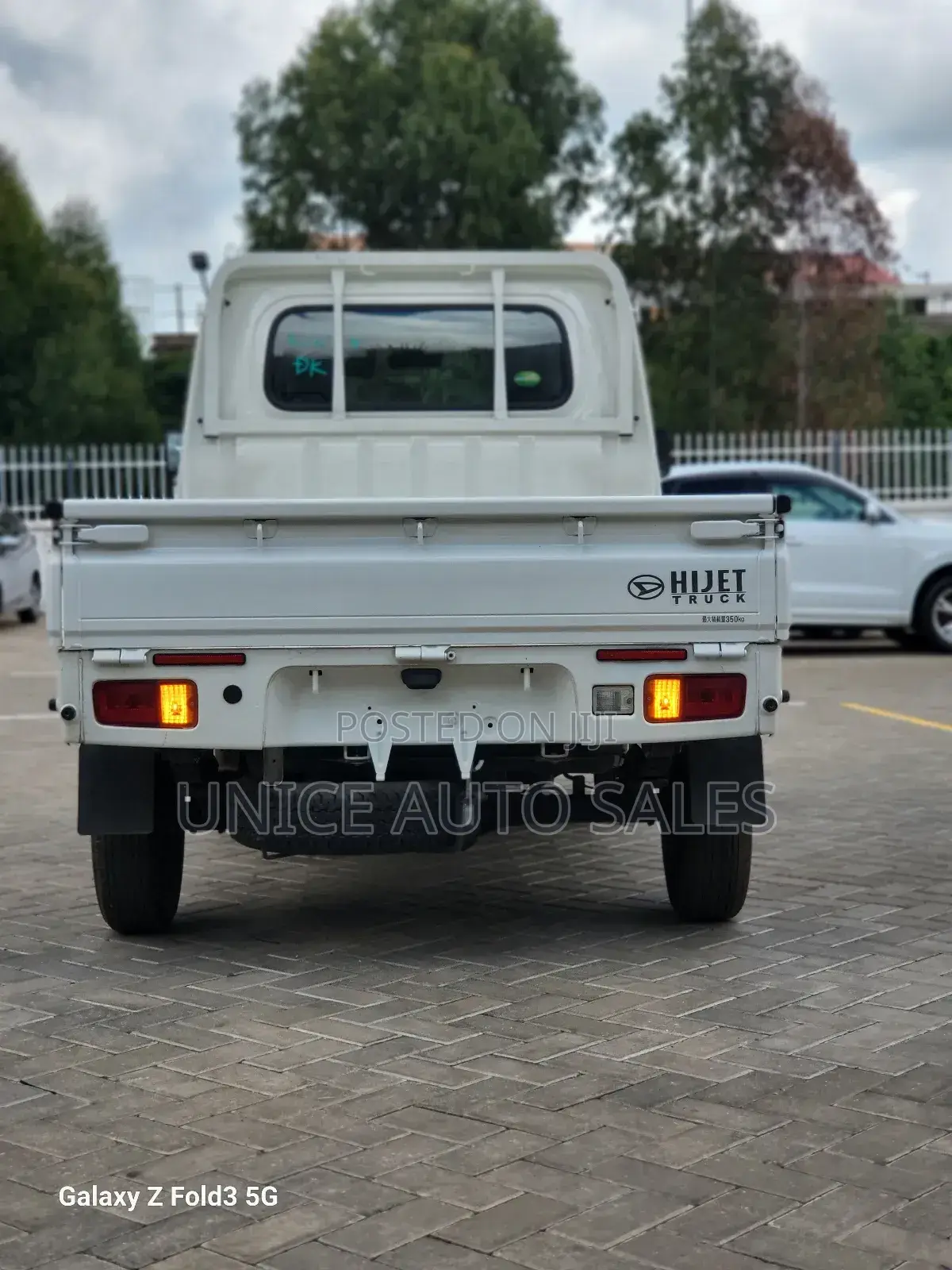 Daihatsu HIJET 2018 White