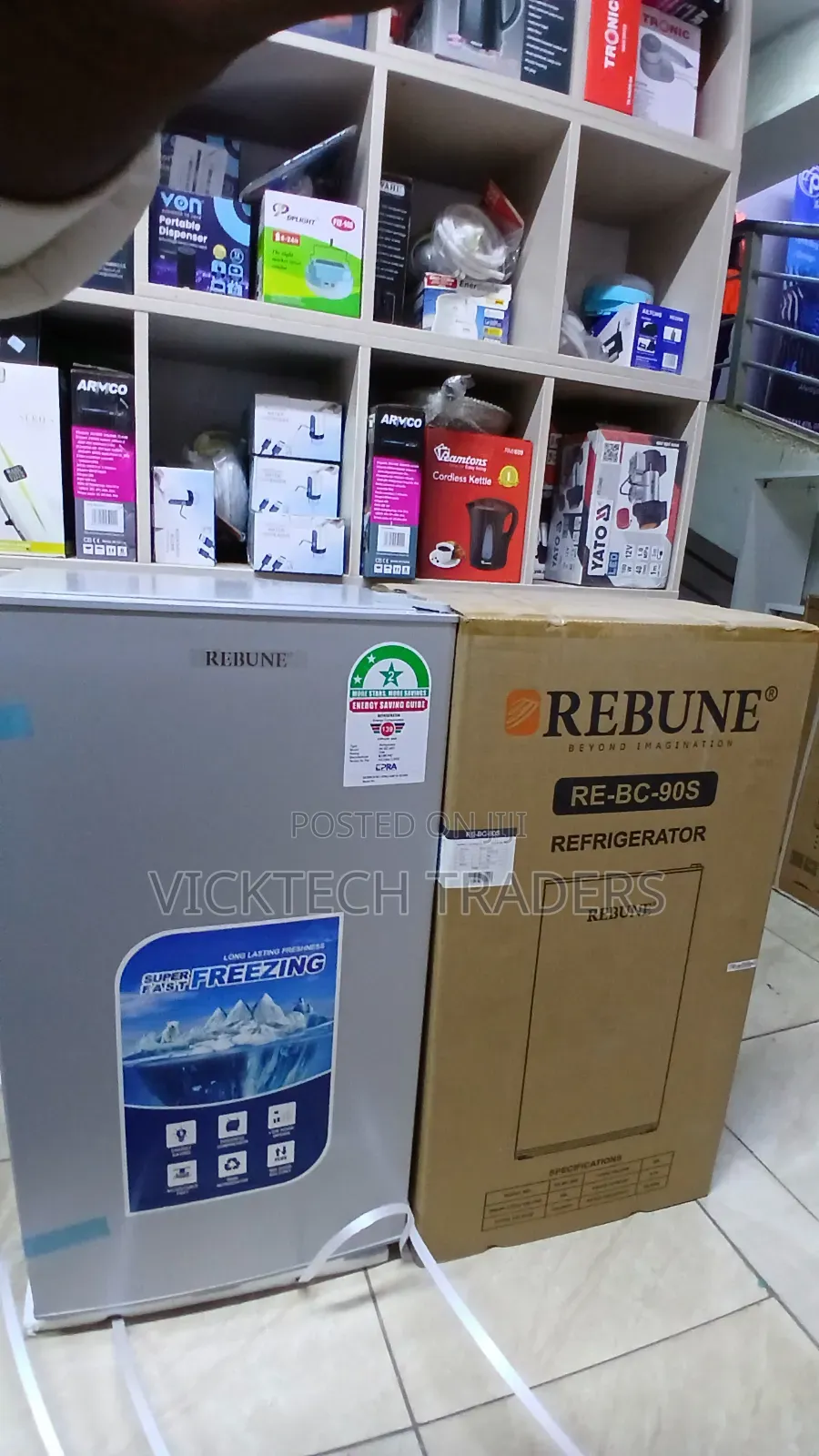 Fridge Rebune 90l Single Door Refrigerator With 2yr Warranty