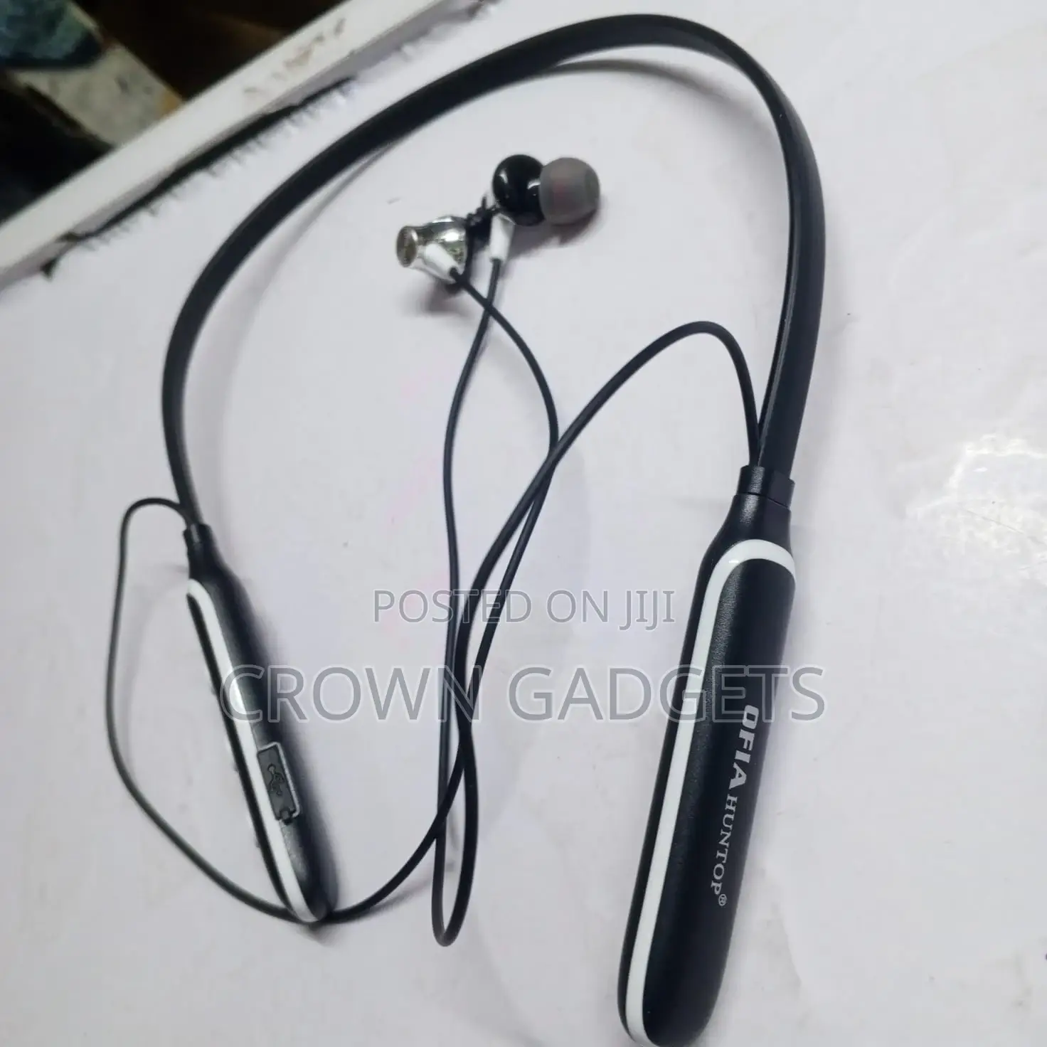 Ht-075 Neckband Bluetooth Earphones Long Battery Magnetic