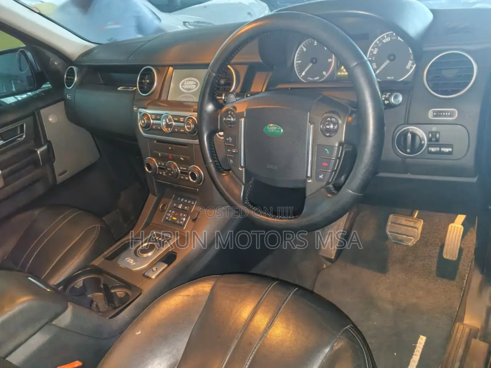 Land Rover Discovery 2012 Black