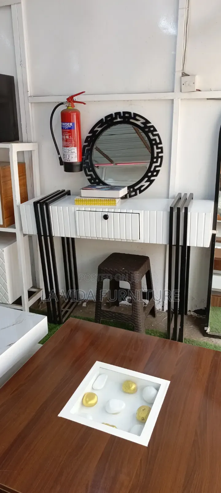 La Vida Furniture Ke