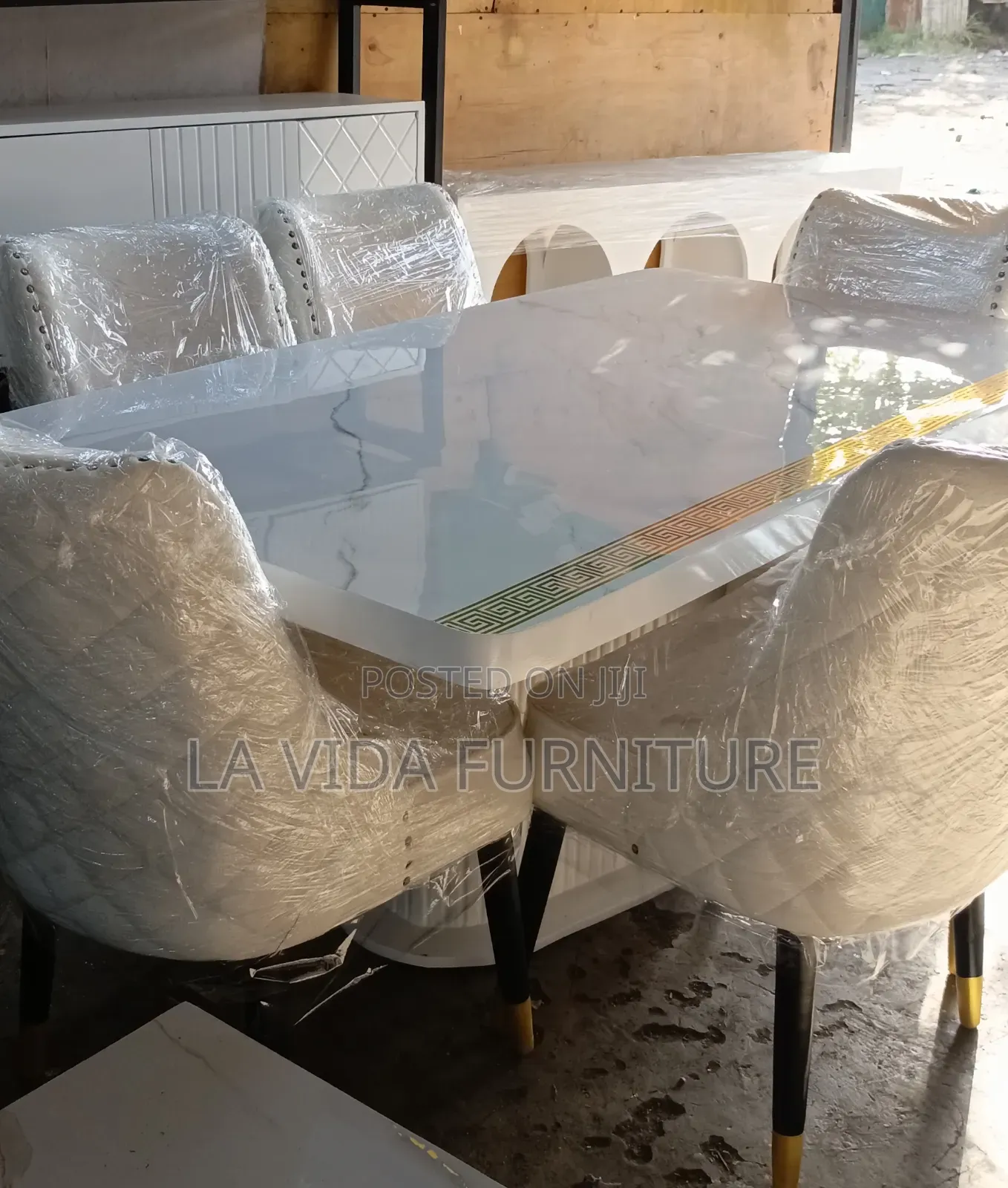 La Vida Furniture Ke
