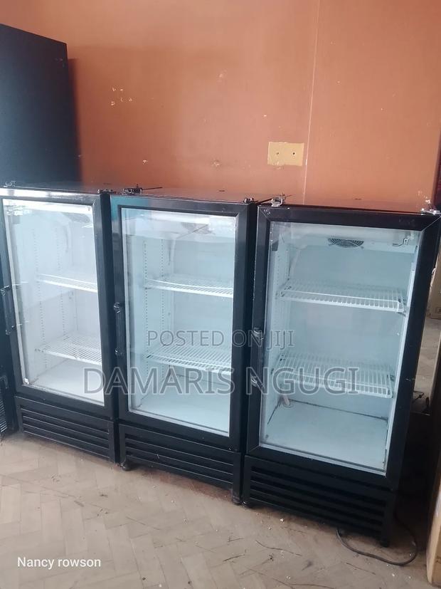 Small Mini Display Fridges