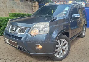 Nissan X-Trail 2011 Gray