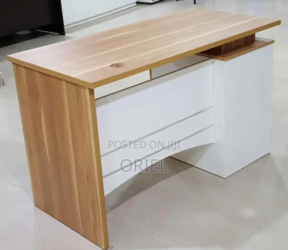 Office Desk : Executive 1.4m Office Staff Desk