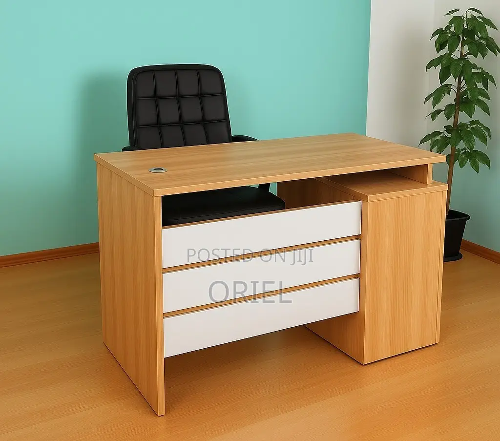 Office Desk : Executive 1.4m Office Staff Desk