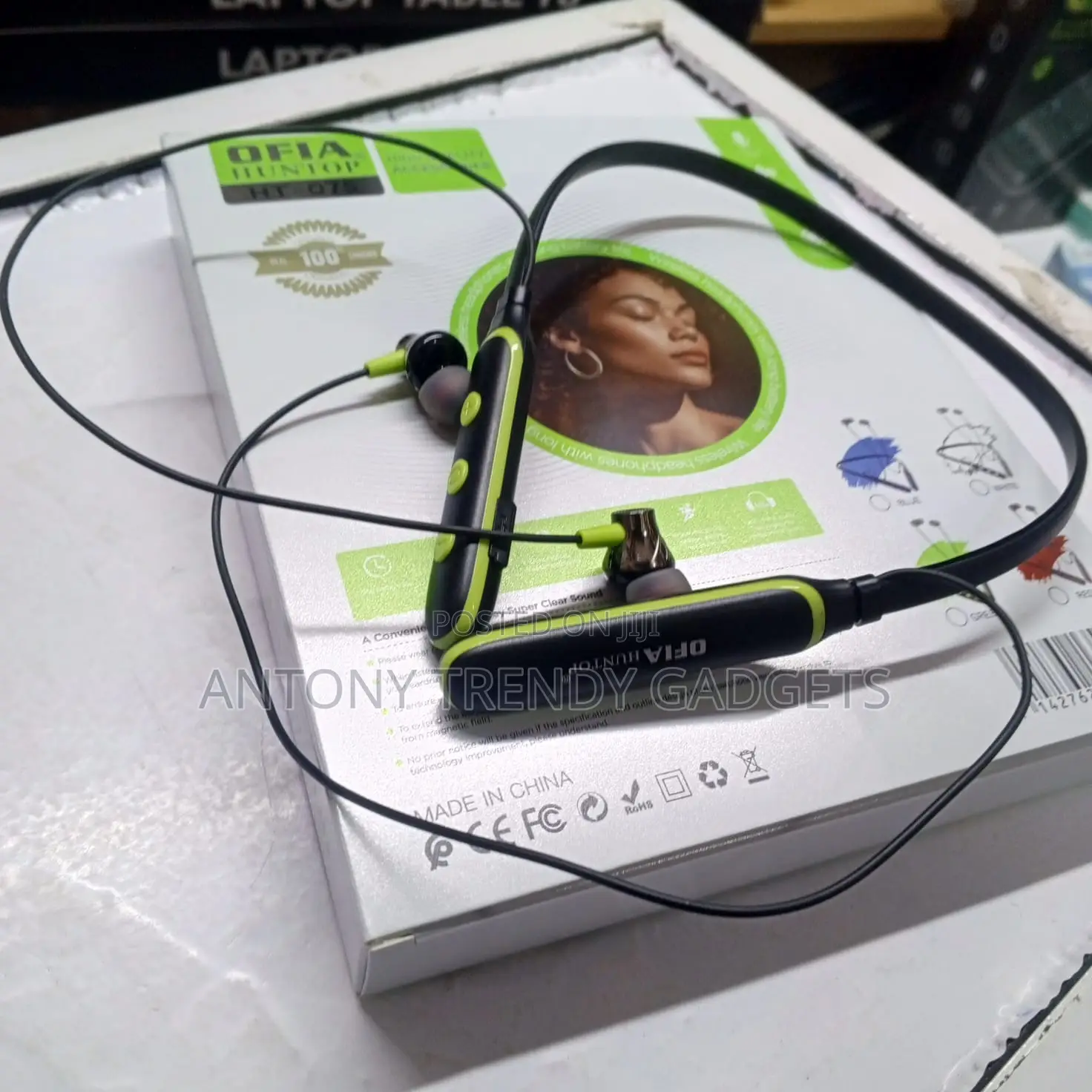 Ofia Huntop Ht-075 Bluetooth Earphones Noise Canceling