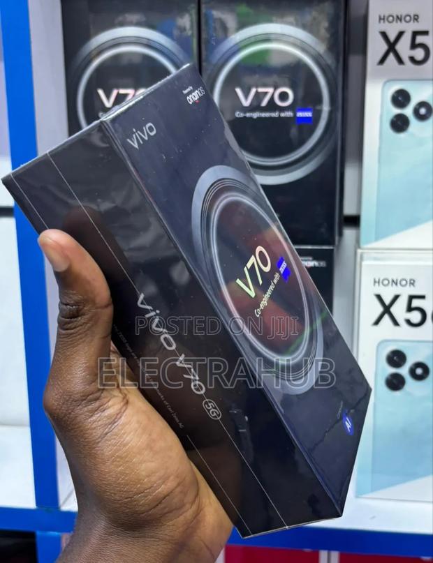 New Vivo V70 512 GB Black - thumbnail 2