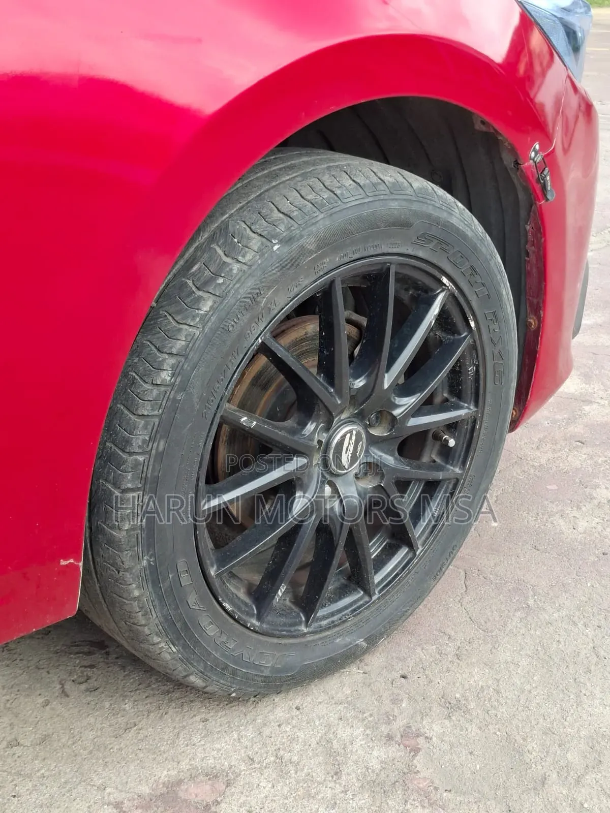 Mazda Axela 2017 Red