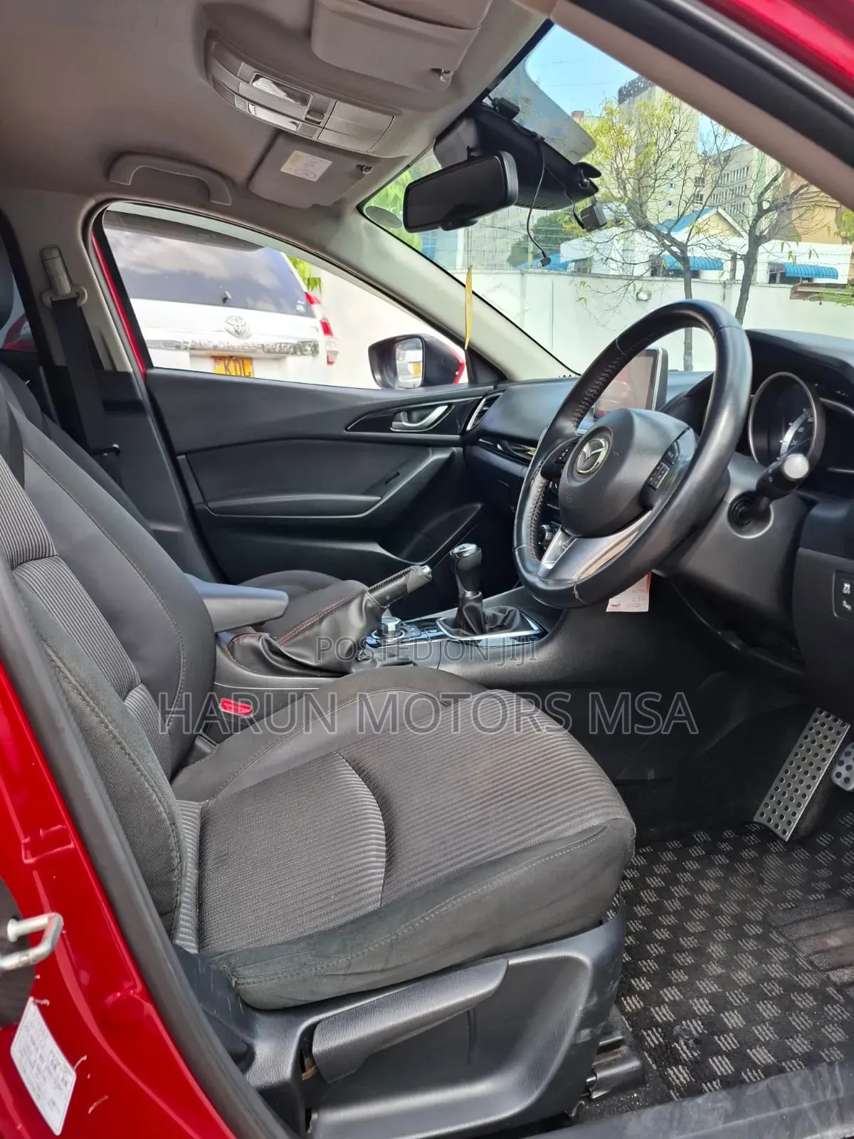 Mazda Axela 2017 Red