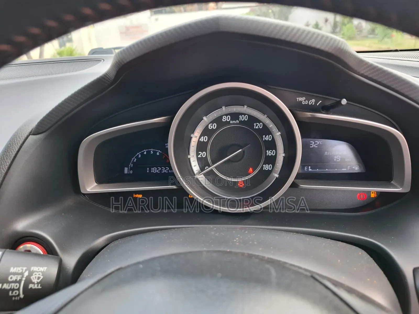 Mazda Axela 2017 Red
