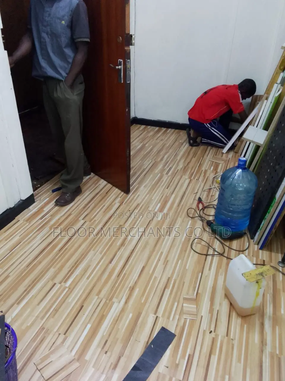 Durable (Wood) LVT Floor Plank