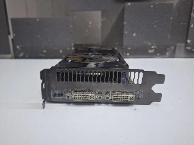 Graphics Card Gigabyte Nvidia Geforce GTX 460 1gb Gddr5 Pcie X16