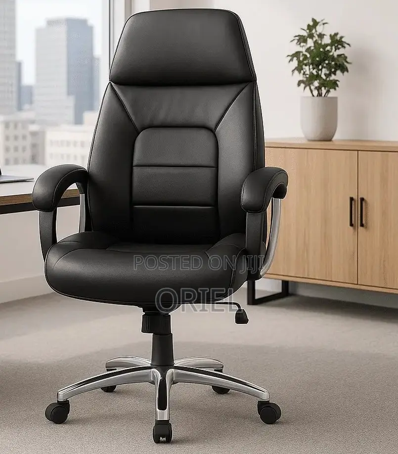 Modern Office Chair : Chrome 5star Base Executive Office Leather Chair