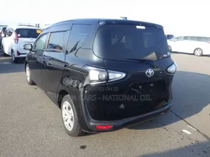 Toyota Sienta 2019 Black