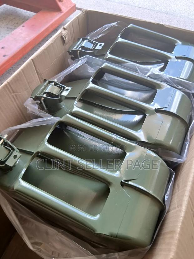 Fuel Storage Canister / Jerrican Available