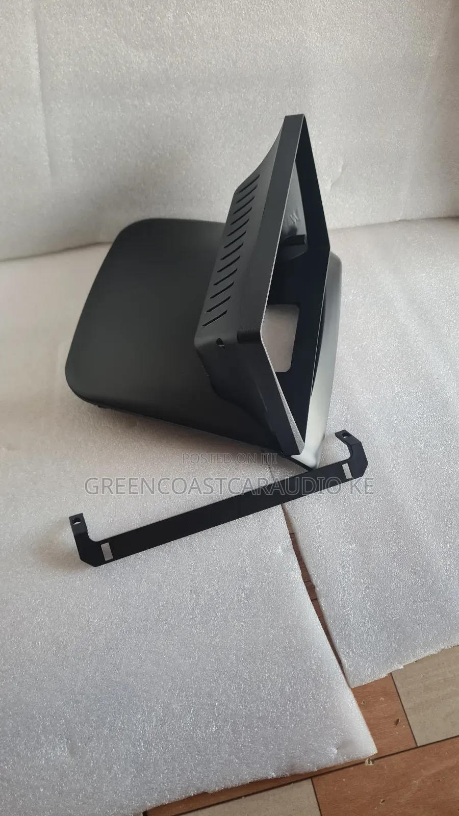 Subaru Forester Sf5/Gc8 1997 Android Radio Frame or Console