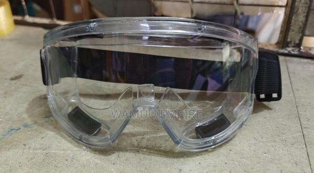 Protective Safety Goggles Designed For Industrial