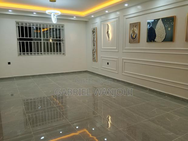 4bdrm Duplex in Eastleigh for rent - thumbnail 8